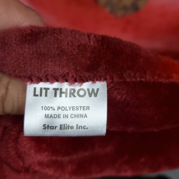 Lit Throw Red Super Soft & Comfy Teddy Bear Christmas Lights Light Up Thow New - Picture 2 of 8